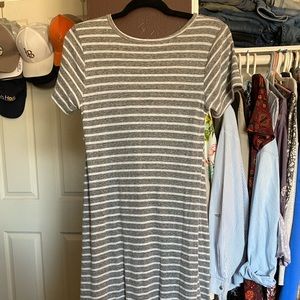 Lularoe Carly dress
